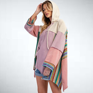 Easel Los Angeles Rainbow Crochet Hood Top in Multicolor